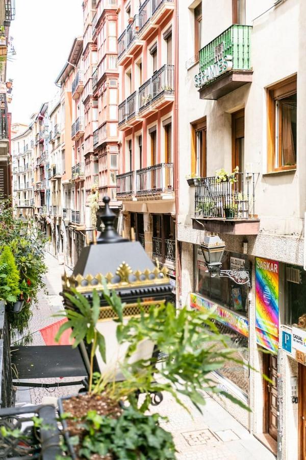 Siete Calles / Bilbao Art Exteriör bild