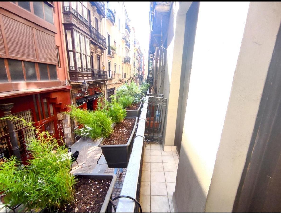 Siete Calles / Bilbao Art Exteriör bild